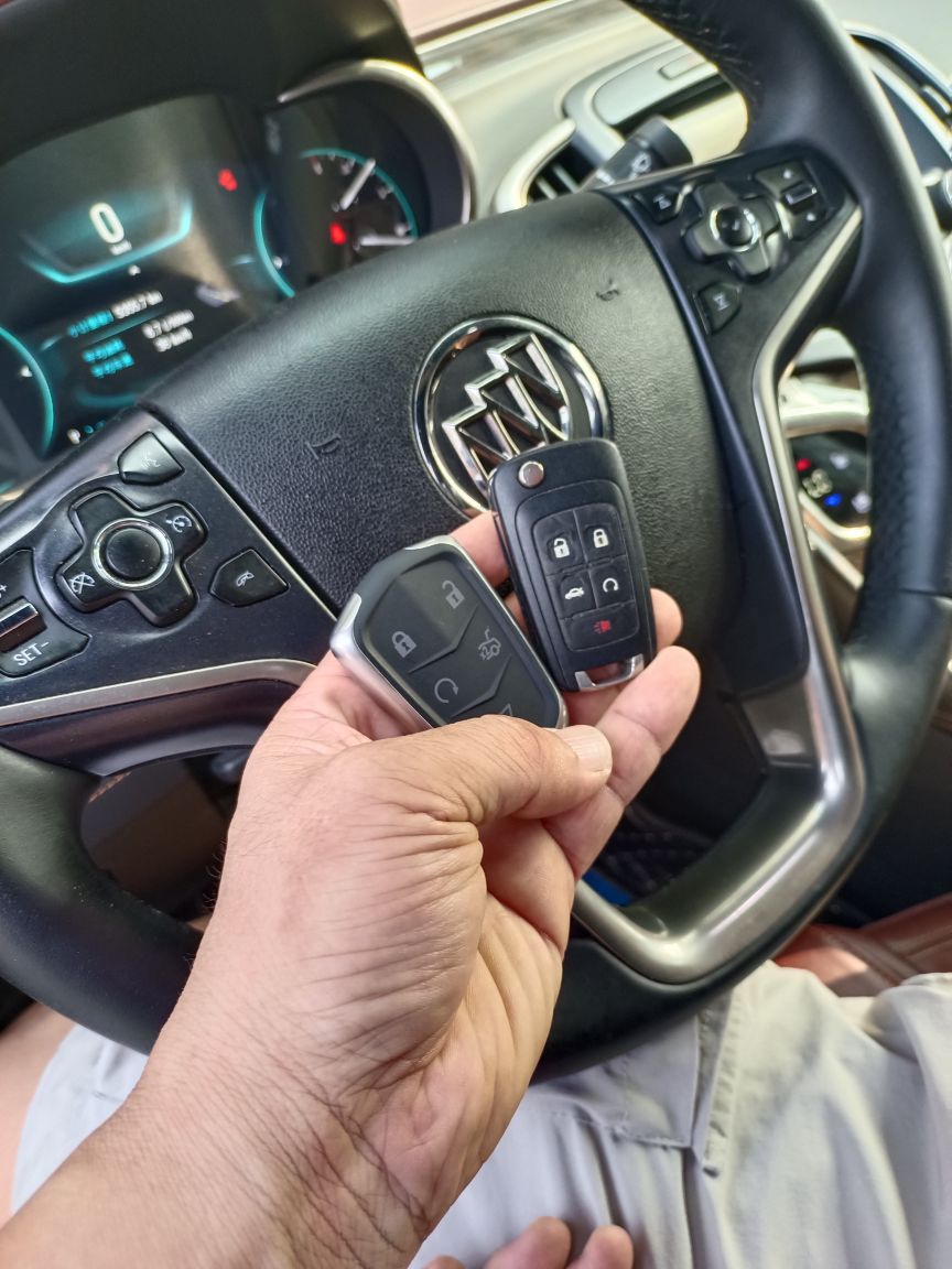 君安开锁汽车钥匙