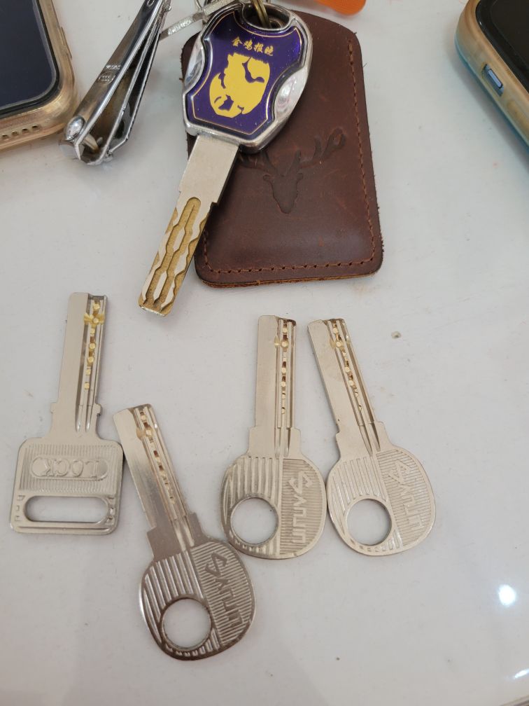 小兔子开锁(寺儿沟店)