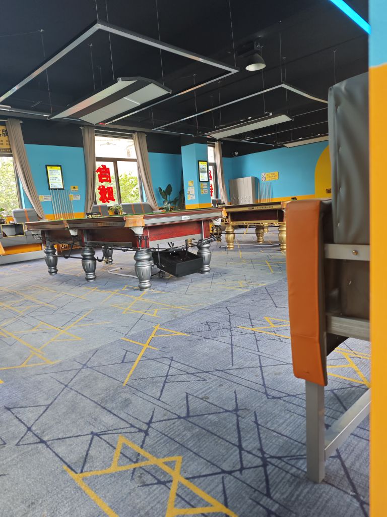 小铁24h自助台球(昆明五华江岸店)
