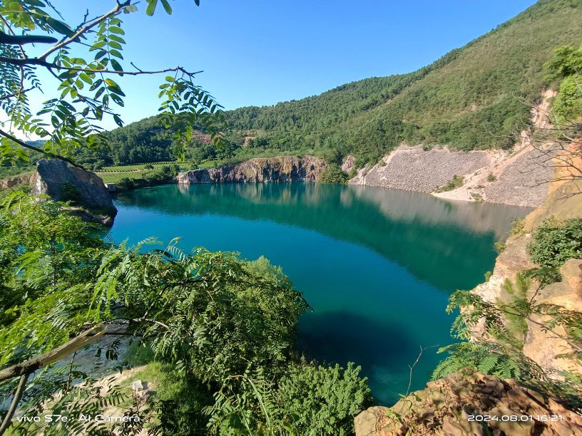 大阳山翡翠湖