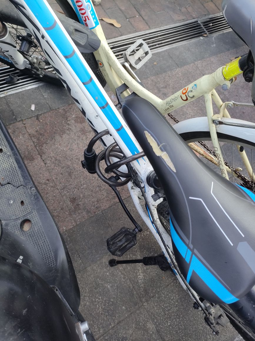 金钥匙锁业(航月路店)