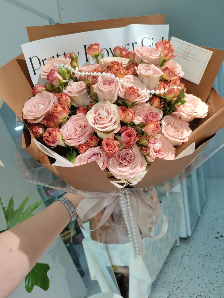 花甜悦夏鲜花店