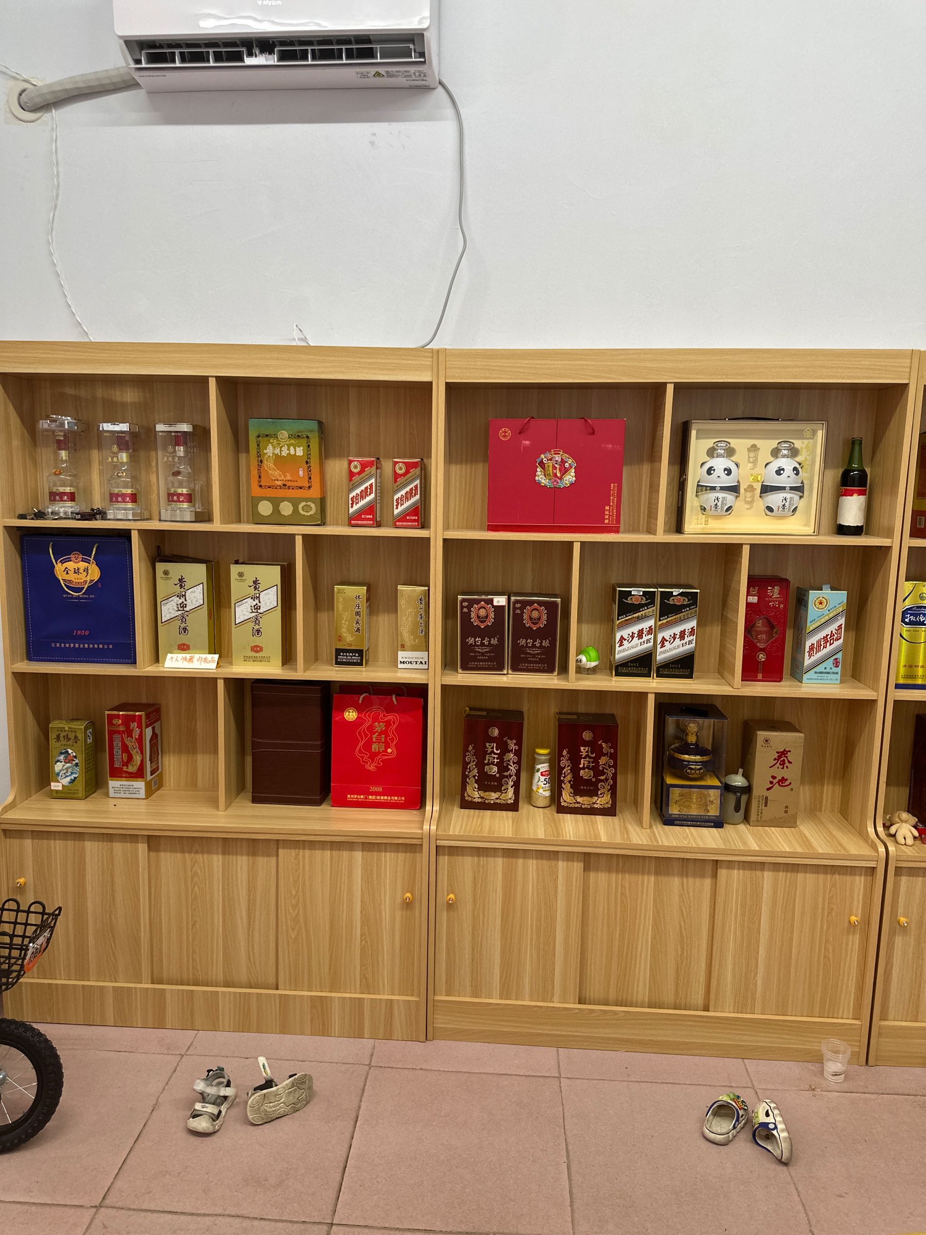 典当阁黄金名酒回收