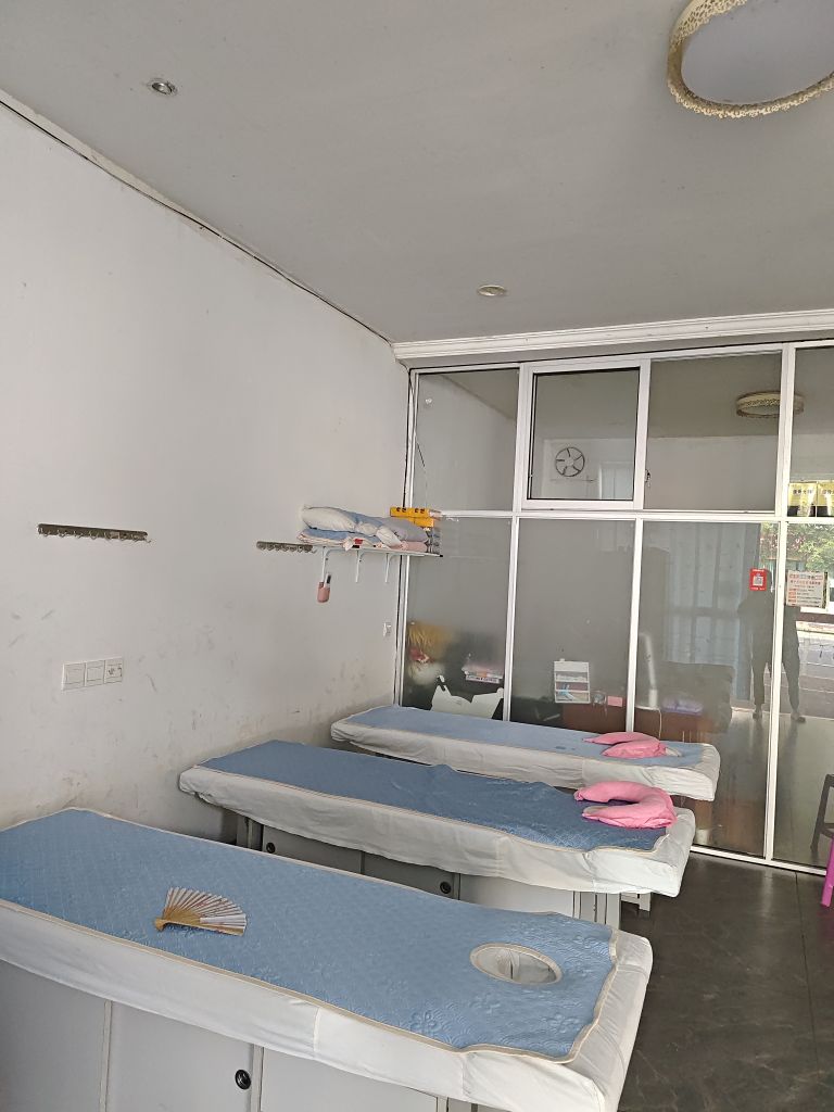建瓯市曹师傅盲人推拿店环境