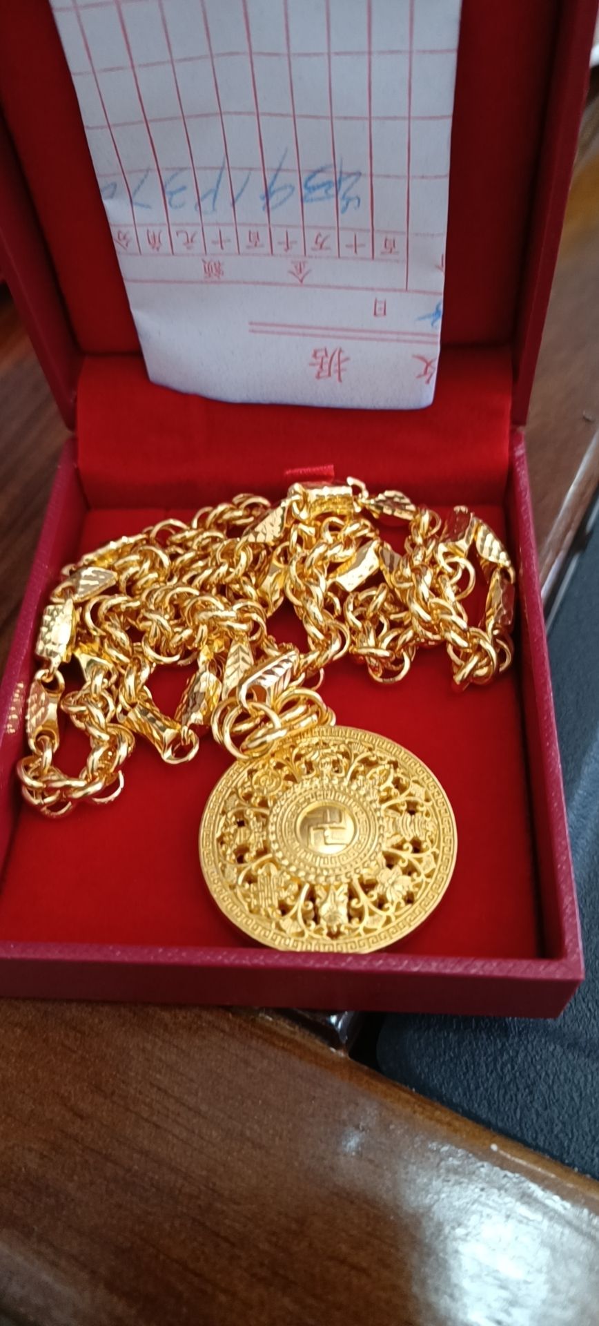 亿龙珠宝店黄金回收
