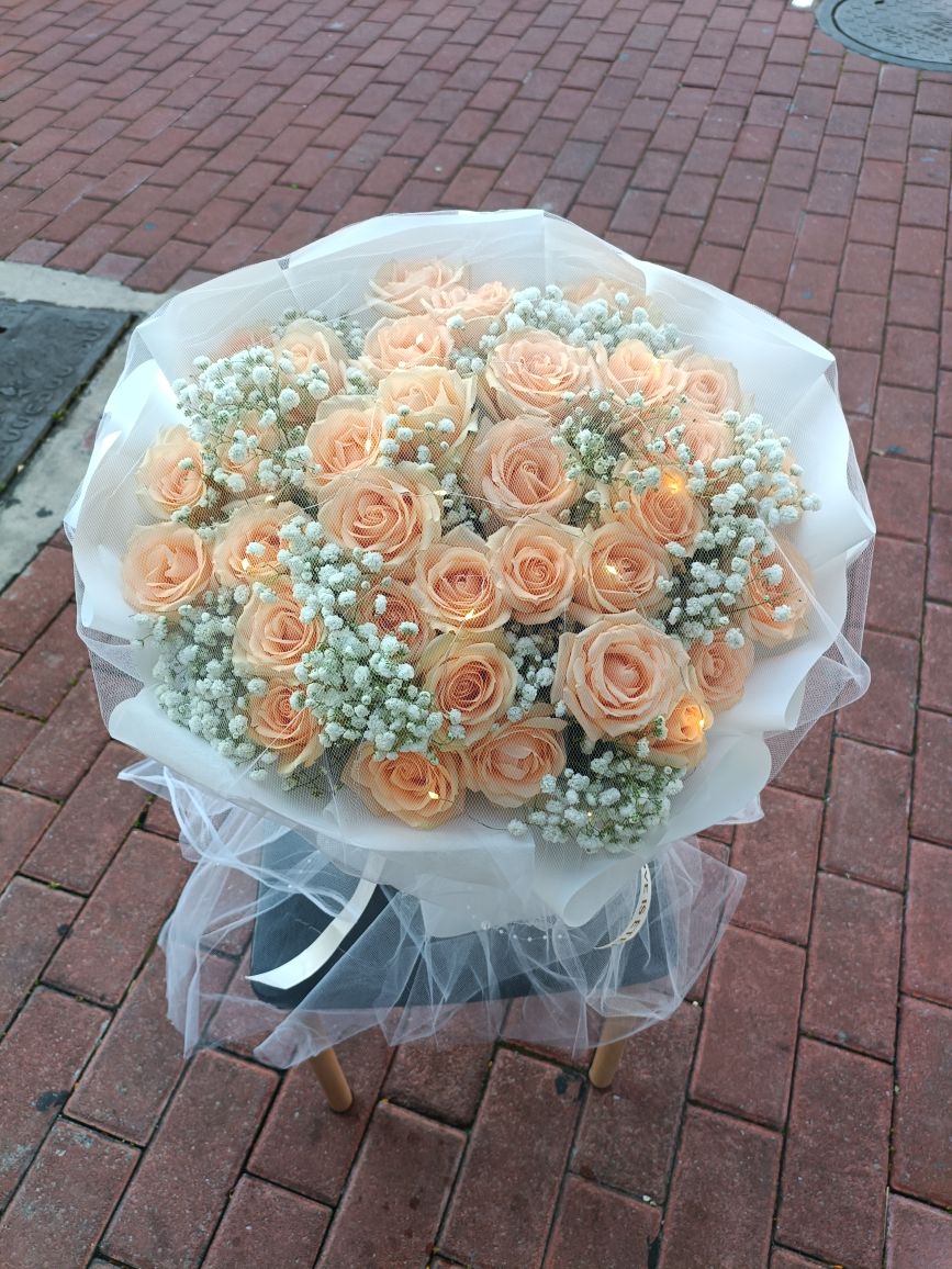 花语鲜花(荷香路店)
