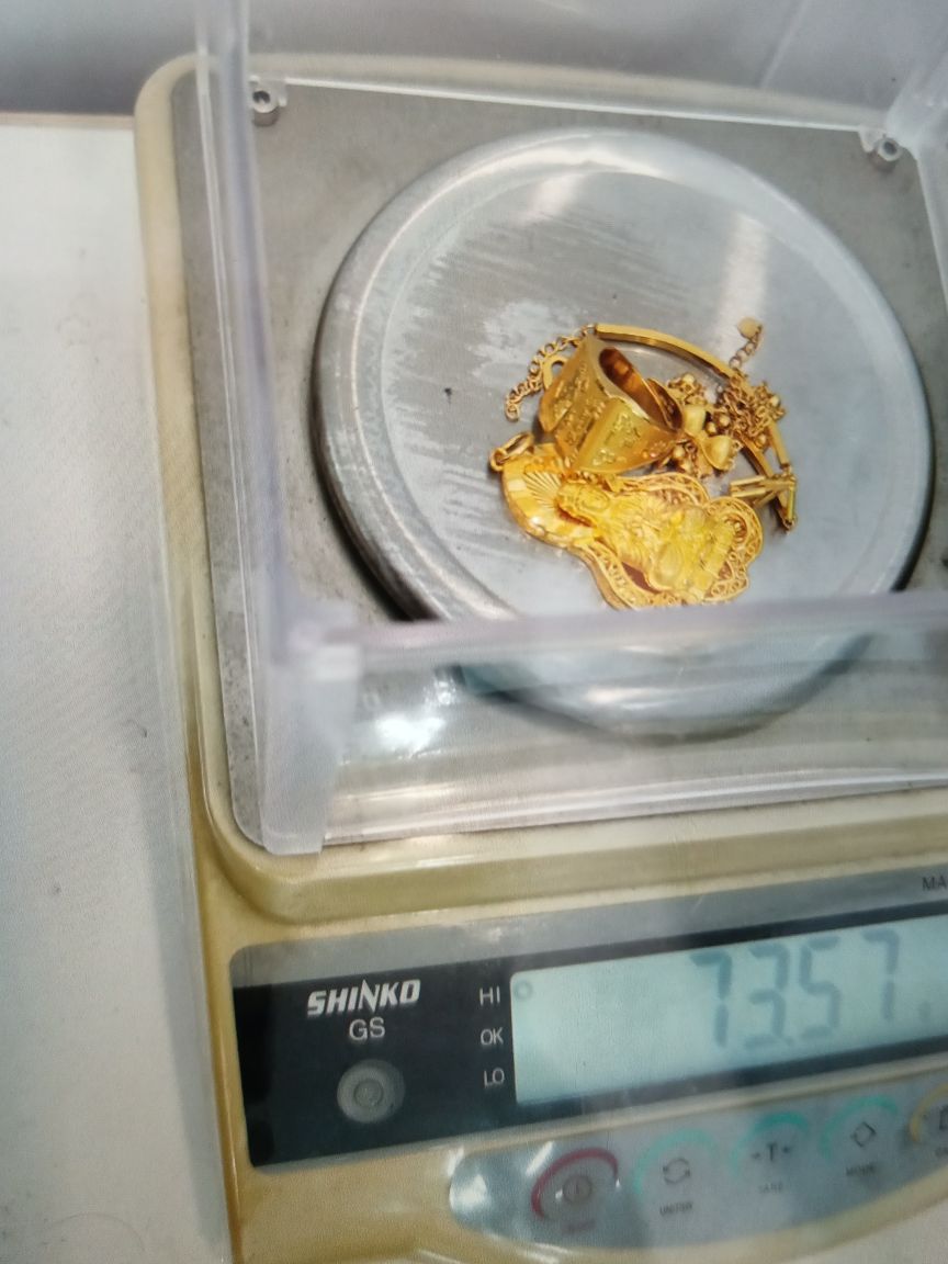 华宣珠宝城黄金回收0损耗加工(计家桥小区店)