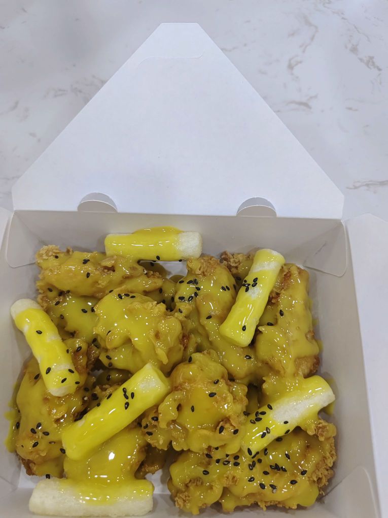 三个大叔·炸鸡·排骨·韩式拌饭(凯耀汇店)