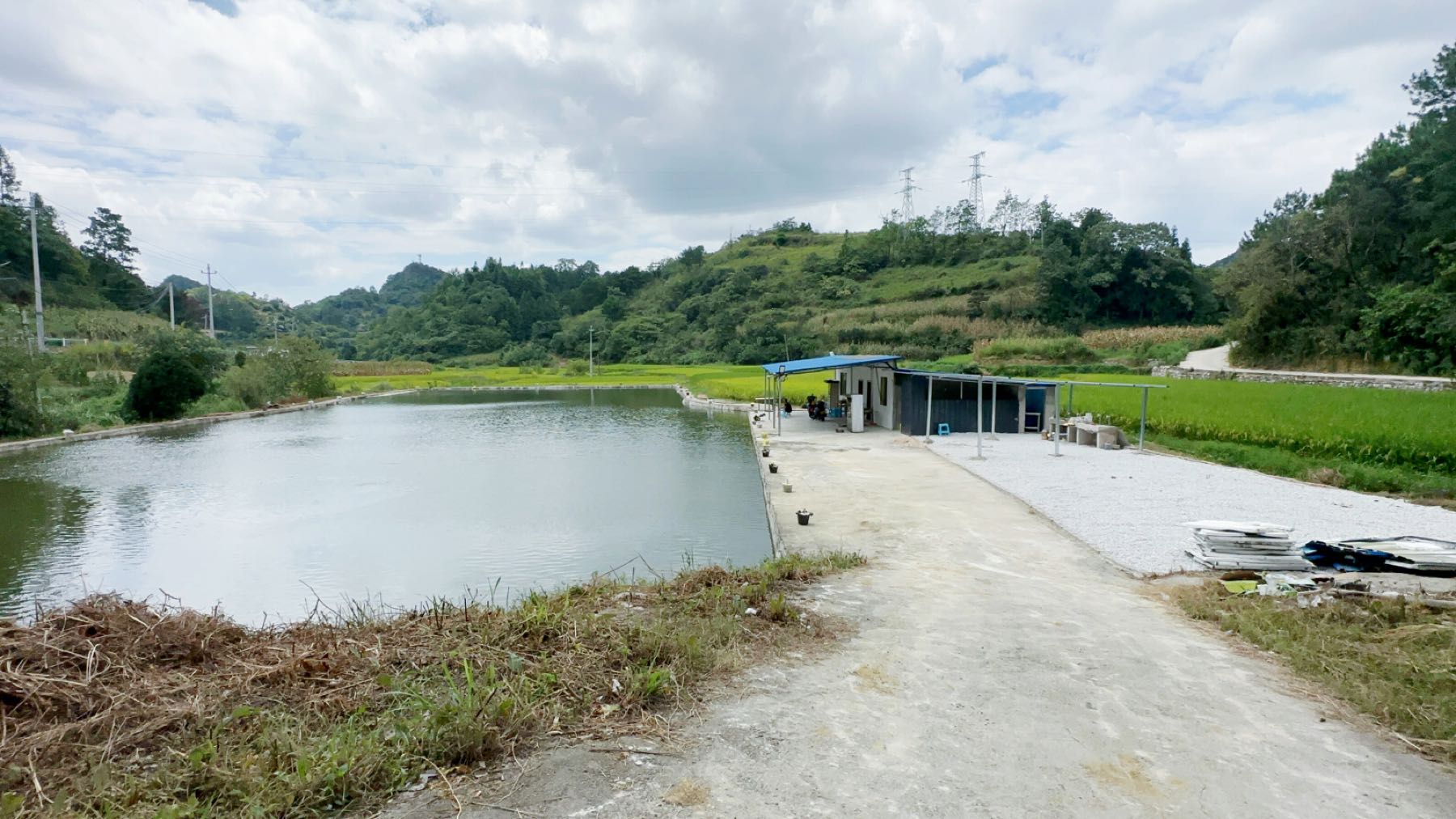 杨眉堡休闲钓场