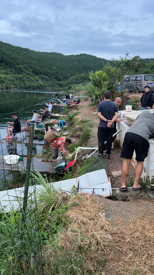 北宁人工湖垂钓