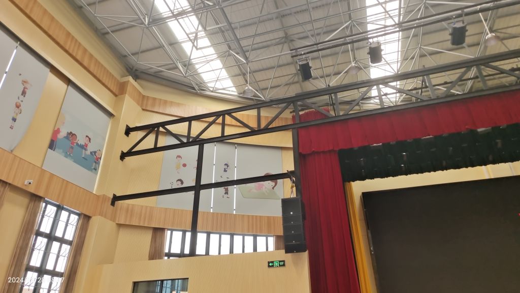 万江中心小学体育馆