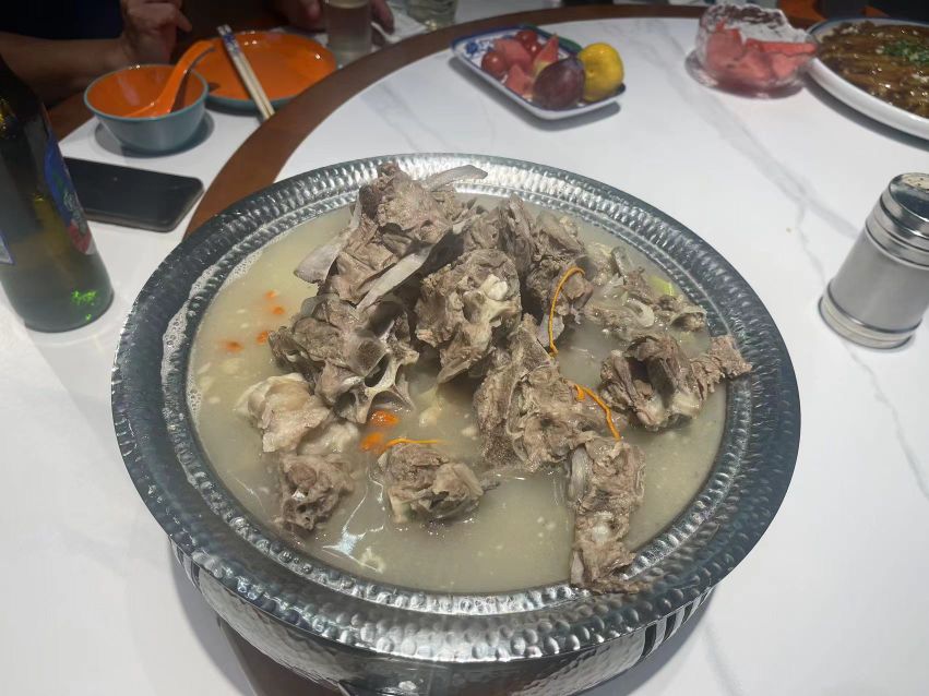 清真伊来顺牛羊小馆(兴泰东郡1期店)