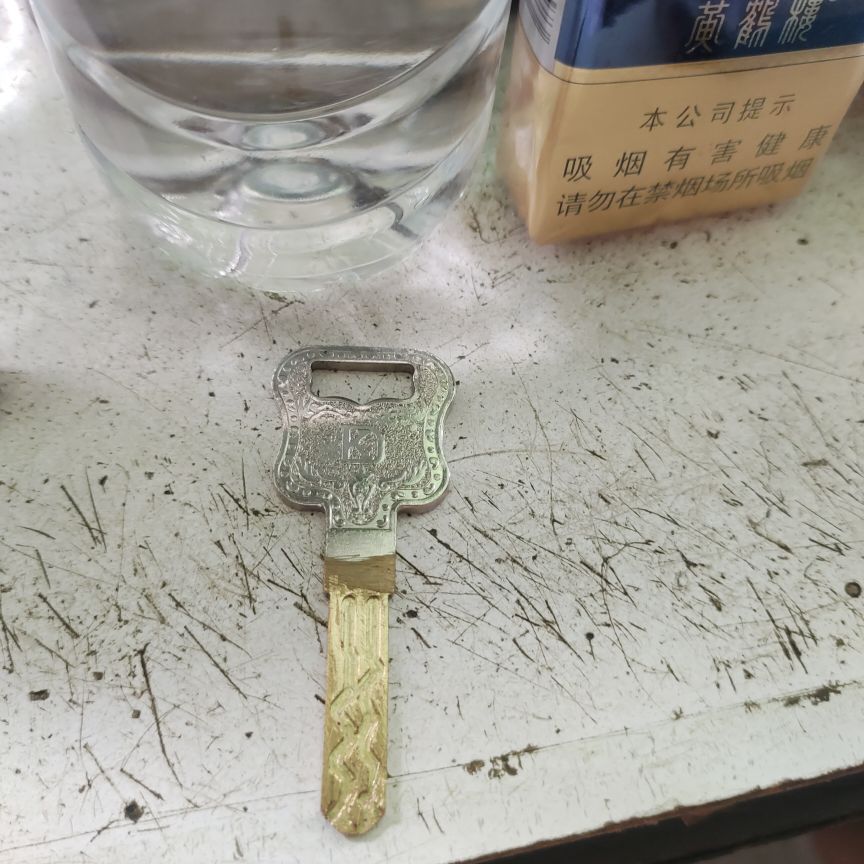 雄一锁王开锁换锁