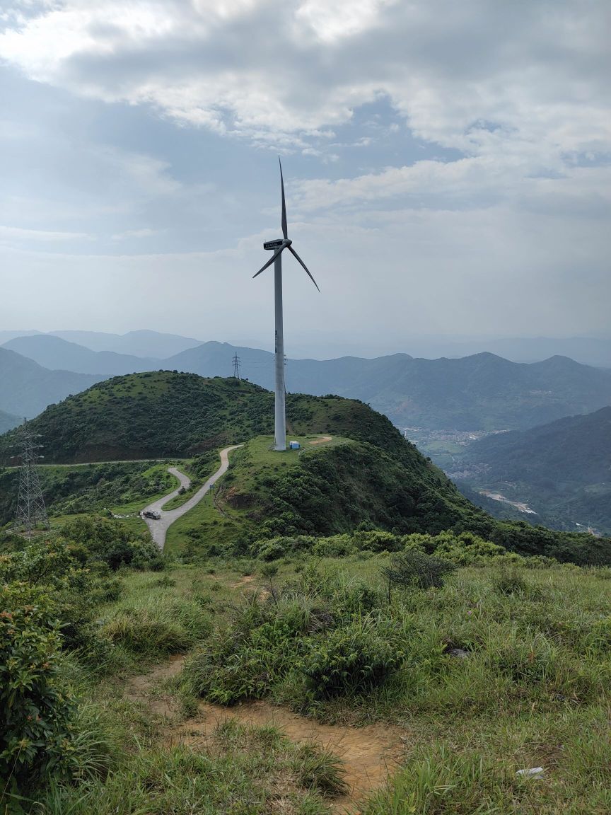 新兴风车山1号日落观景台