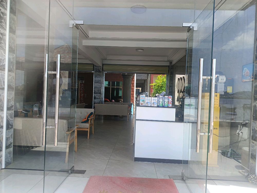 风景茶家超达烟酒超市