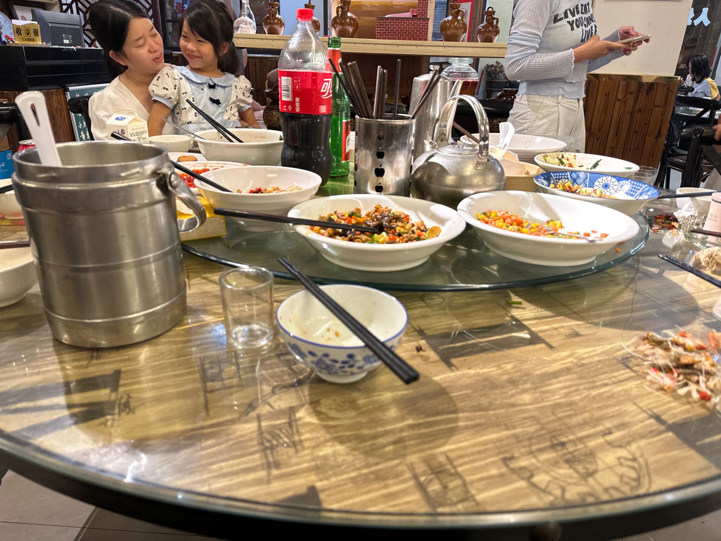 锅里碗里家菜馆(隆回店)