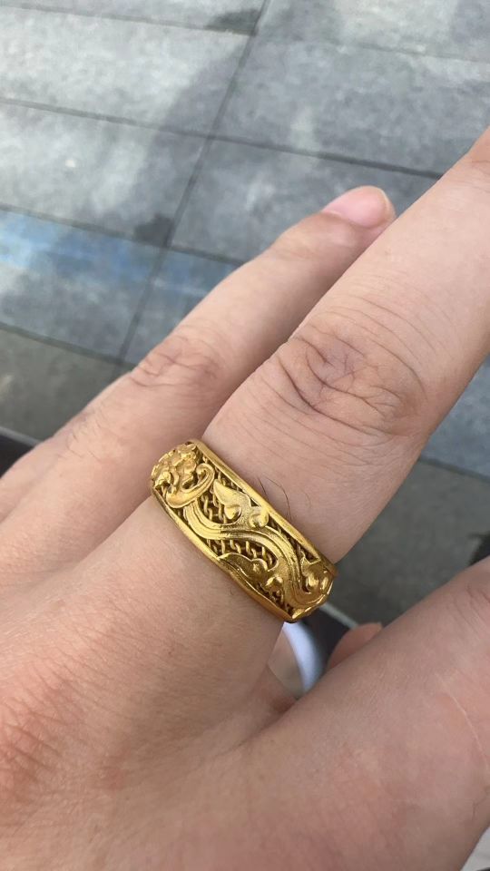 亚飞黄金回收(名雅家园店)