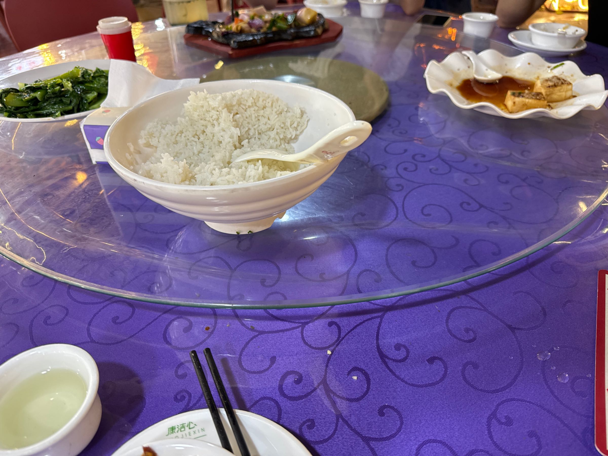 渔坊大排档·农家菜·走地鸡(丹霞店)环境