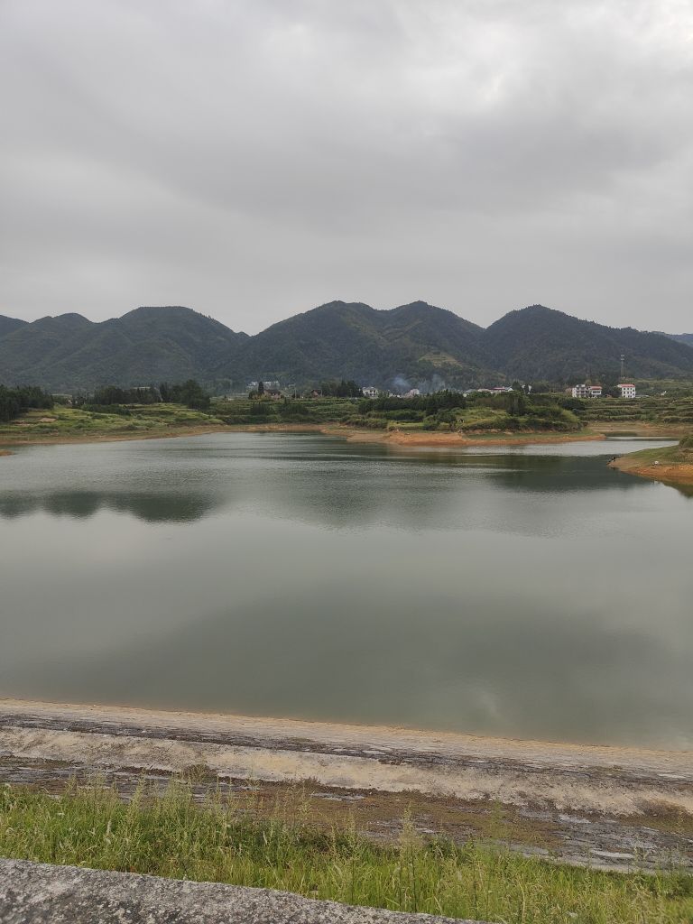 双冲水库