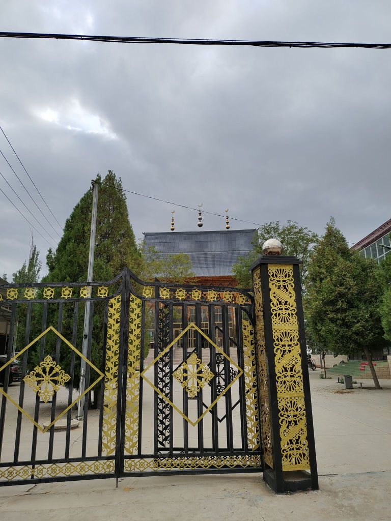 东一村三社清真寺