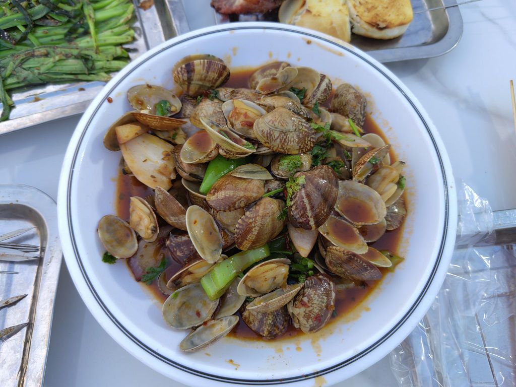 炭花海鲜烧烤大排档