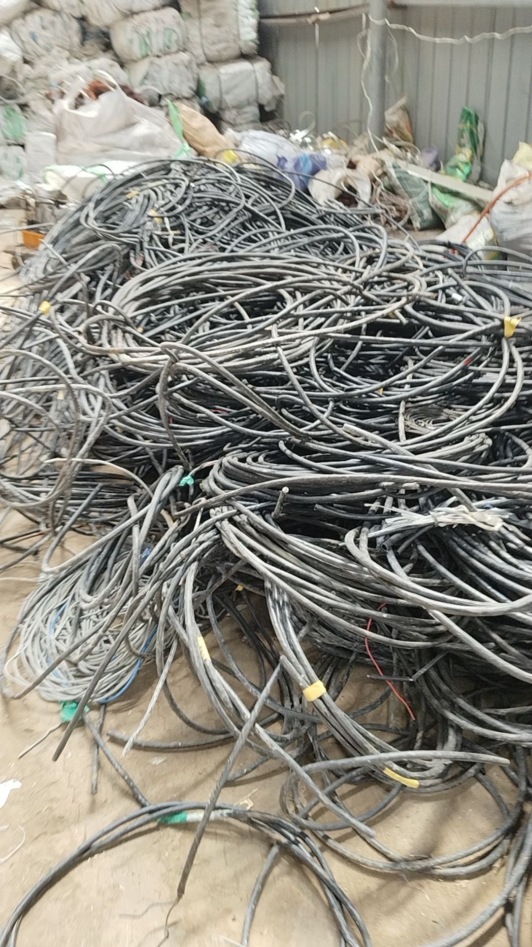 王莉莉废旧物资收购