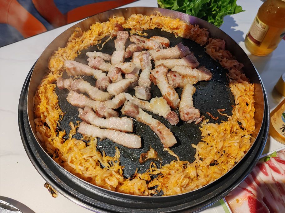 东岷老兄弟北烛剔烤肉大排档