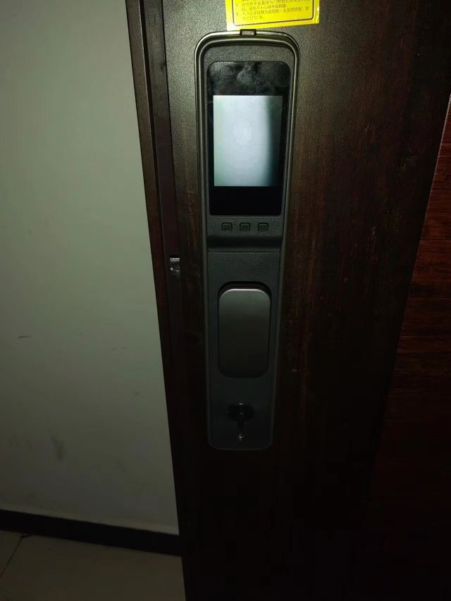 彭镇开锁换锁汽车钥匙配钥匙保险柜