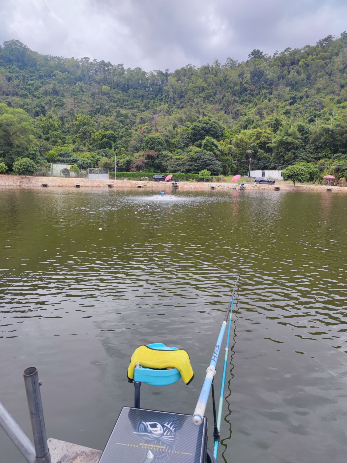 聚友休闲垂钓乐园