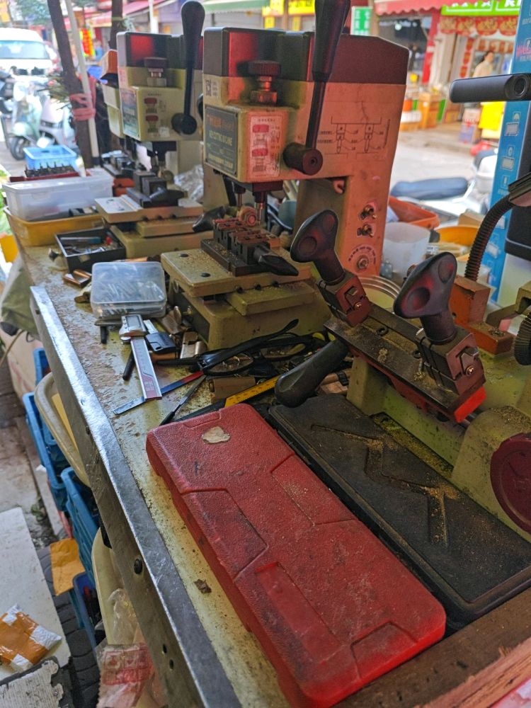 佳顺开锁配钥匙