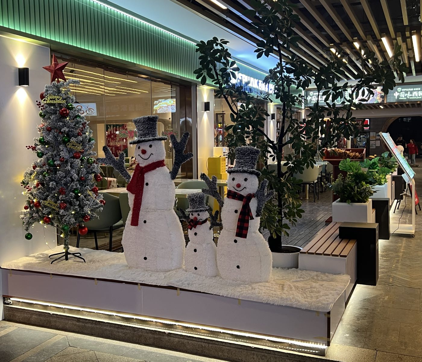 西朋客-意式餐厅(壁画村店)