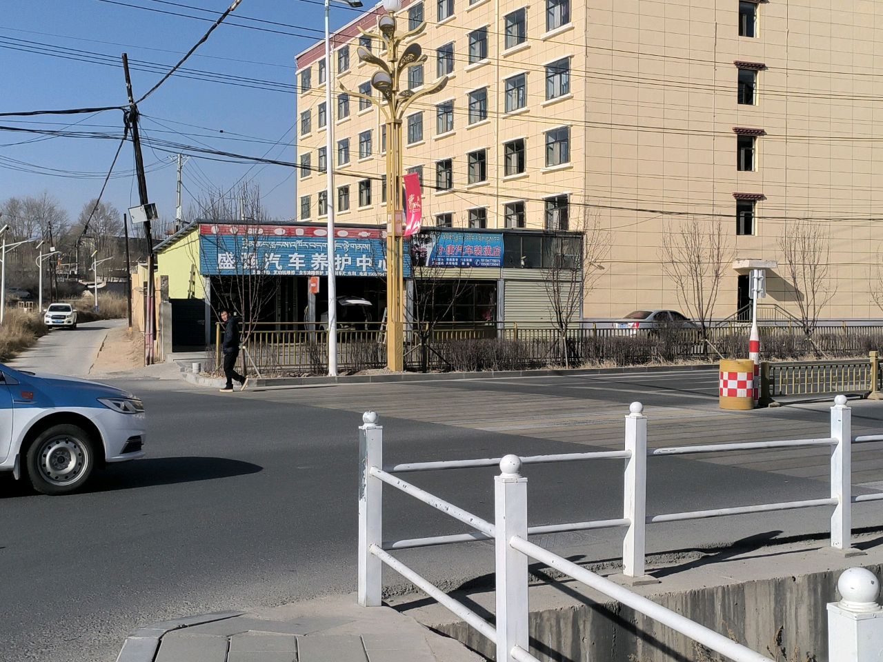 小唐汽车装潢店