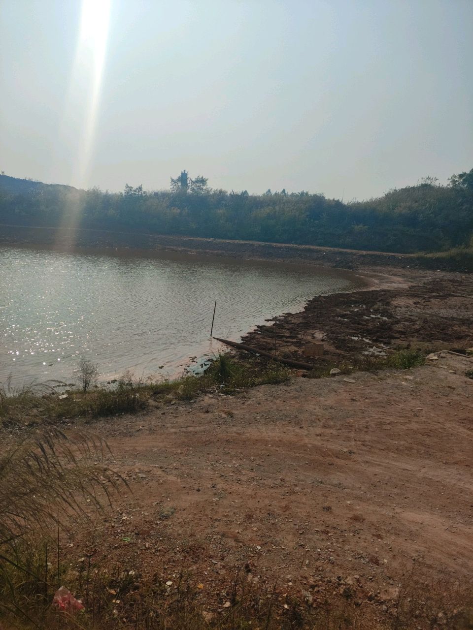 那摹泉水休闲钓场
