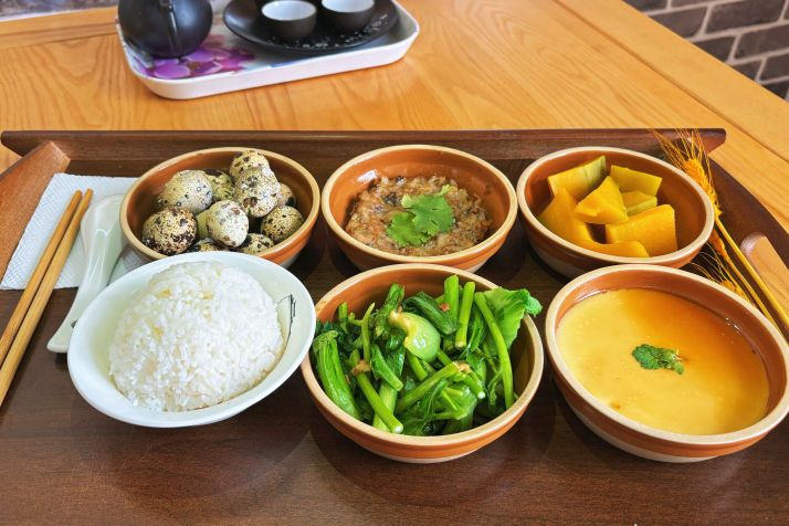 水東鴨粥(捞粉·鸭粥·白切鸭)