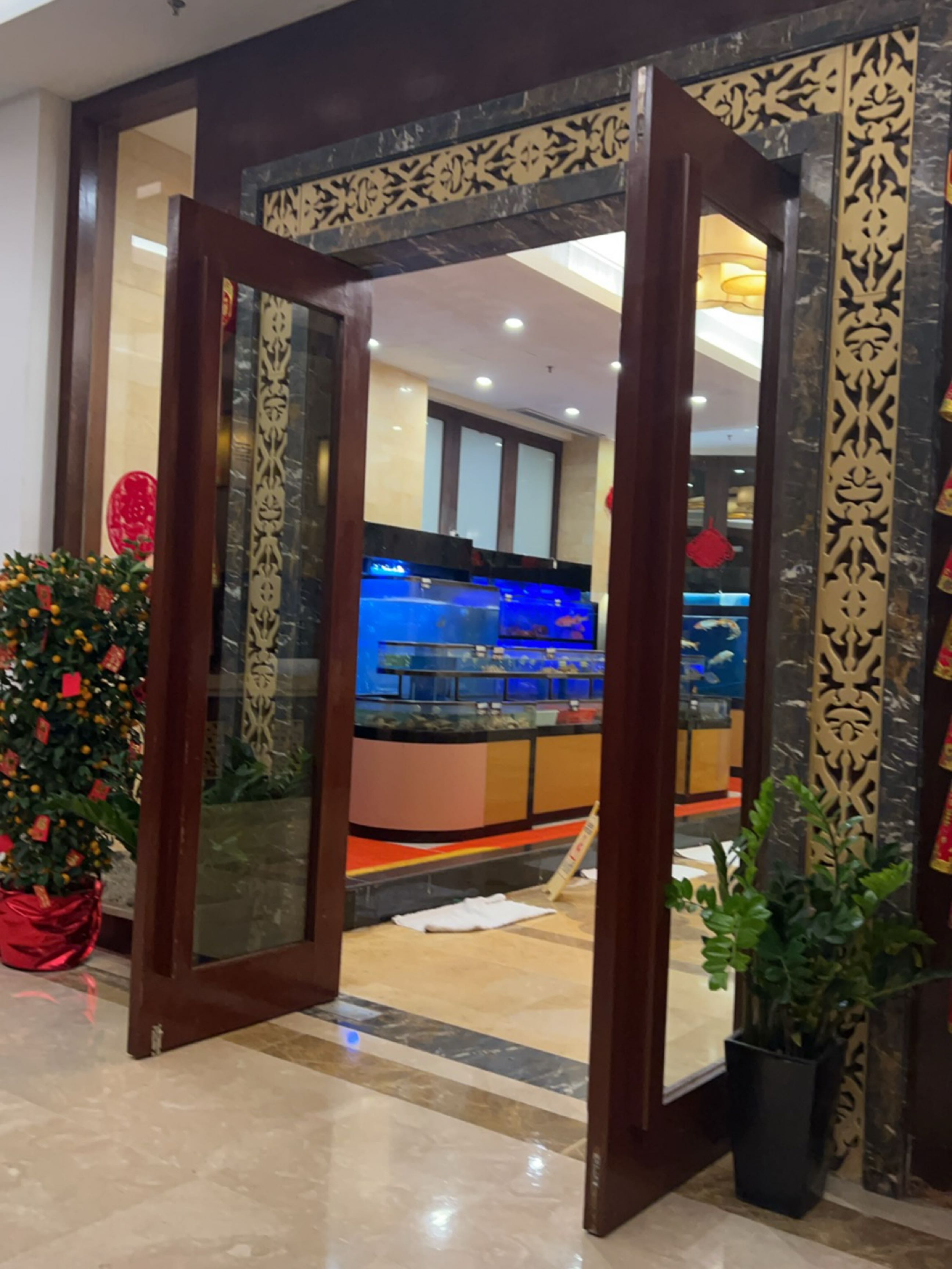 渔人码头海鲜火锅餐厅