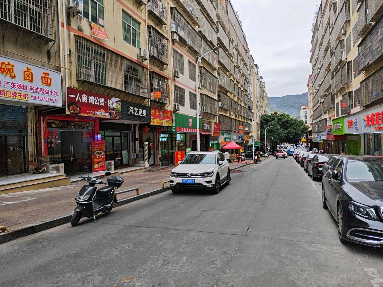 一人食鸡公煲·烤鱼(福兴路店)