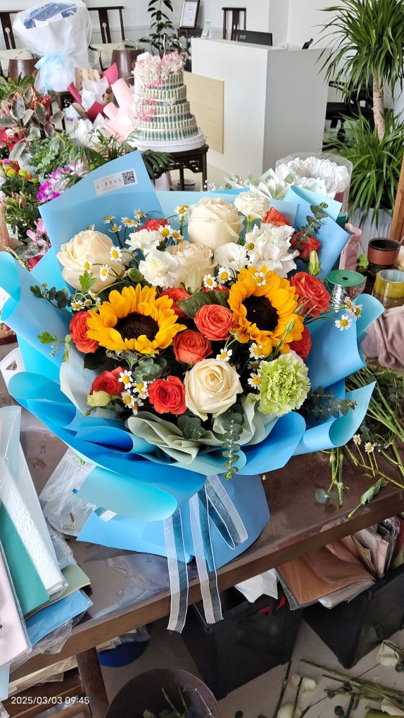 花蕾曾花店