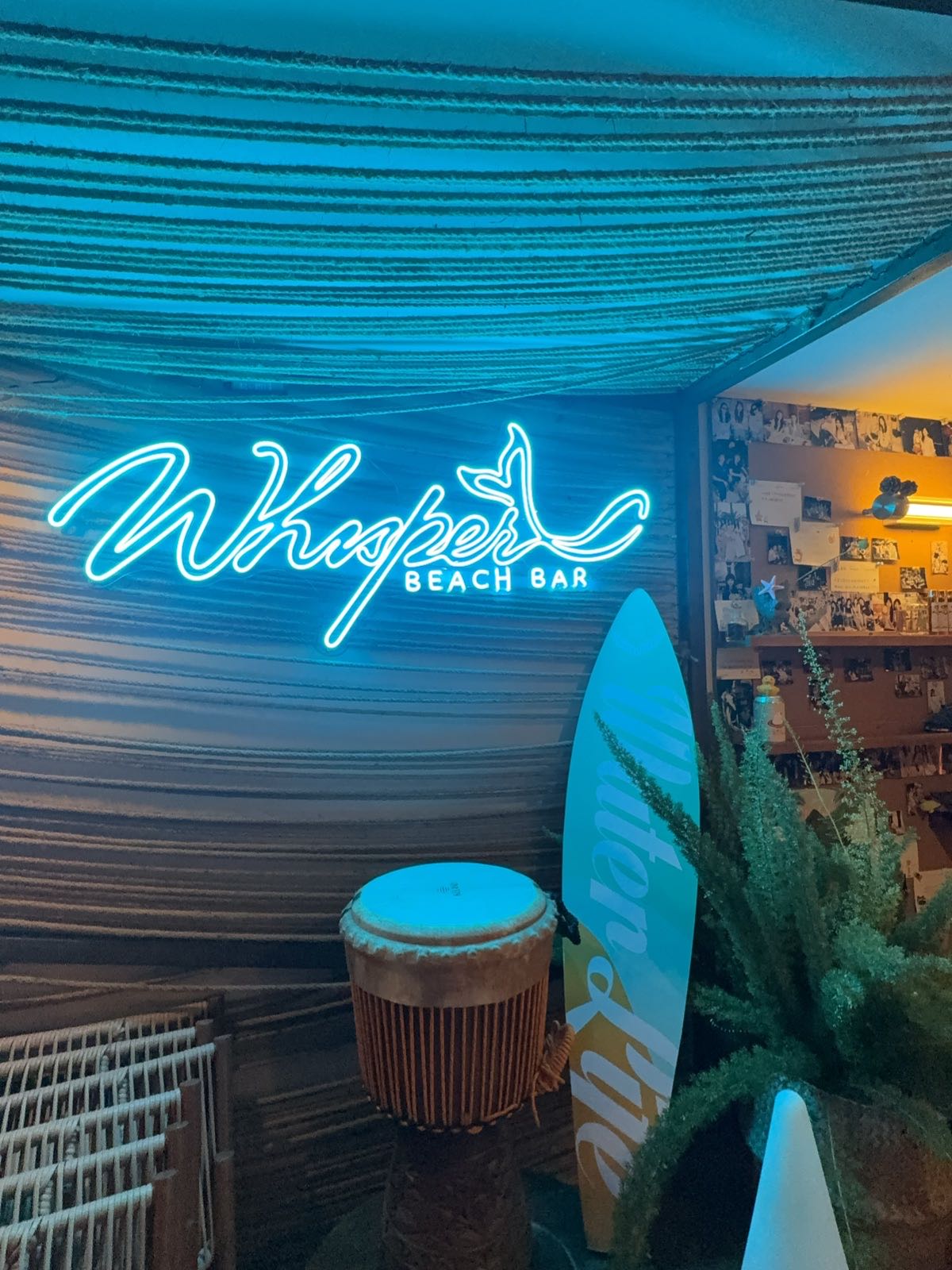 Whisper Beach Bar(海滨泳场店)