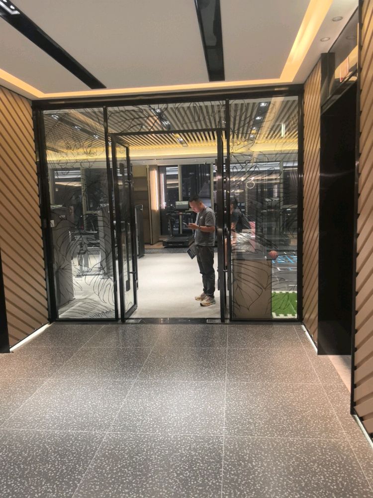 雅阁酒店恒美游泳健身
