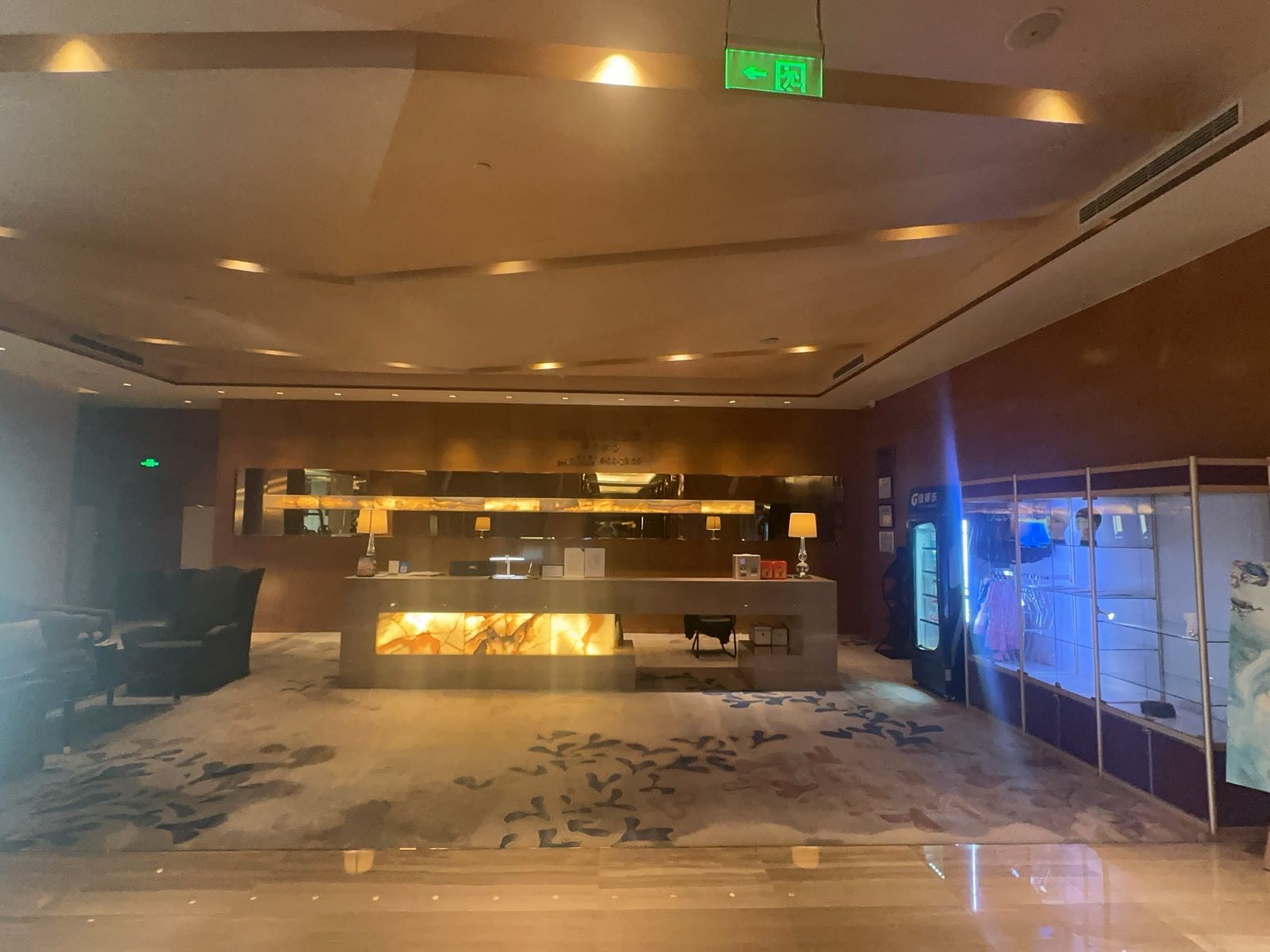 万达嘉华酒店游泳健身中心