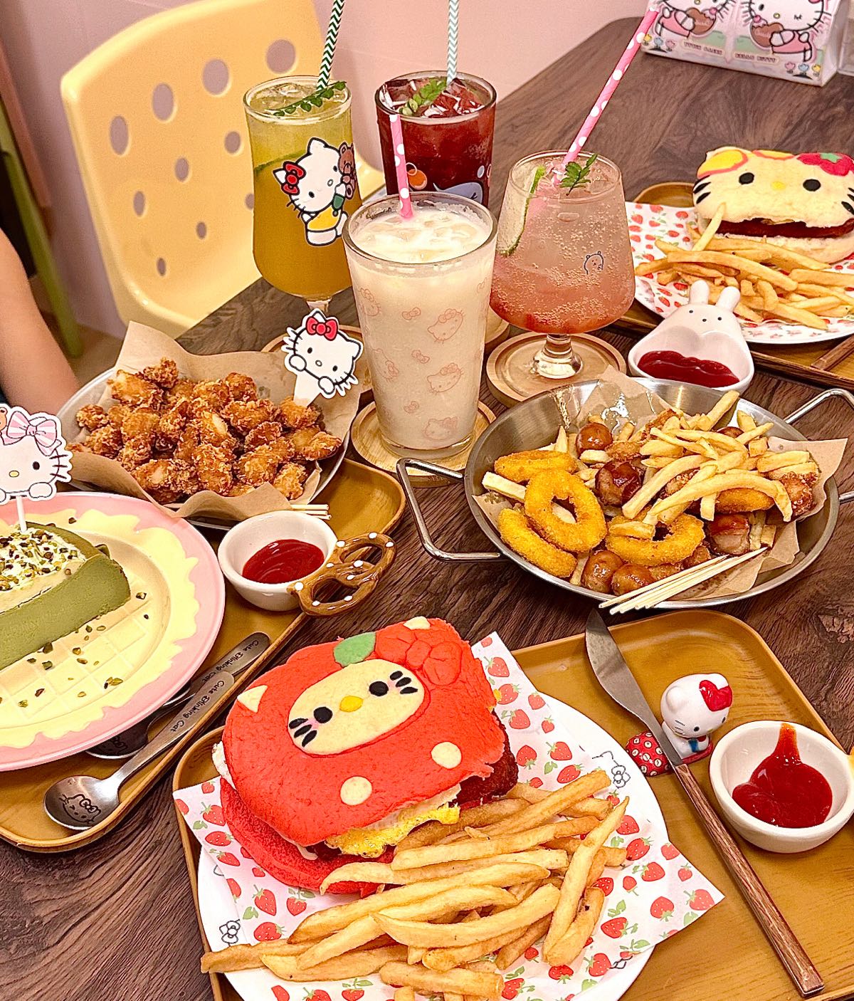 食来运转美食铺