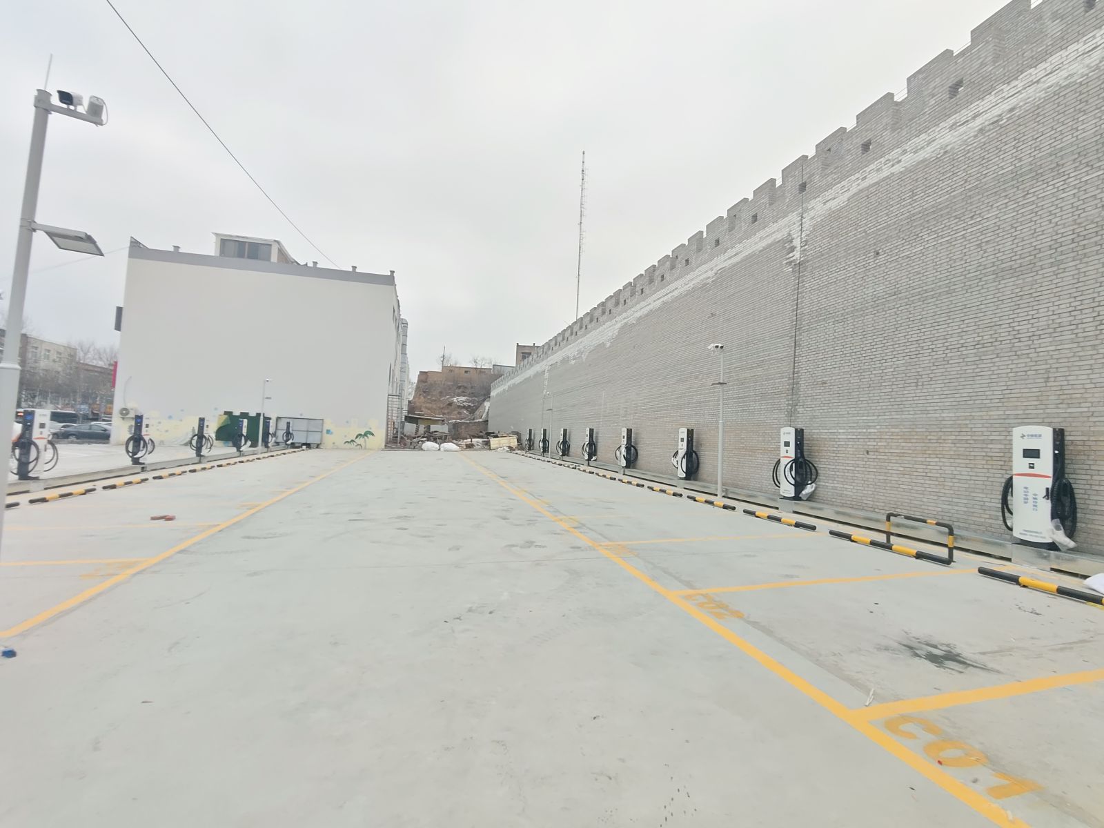中榆能源驼峰路充电站