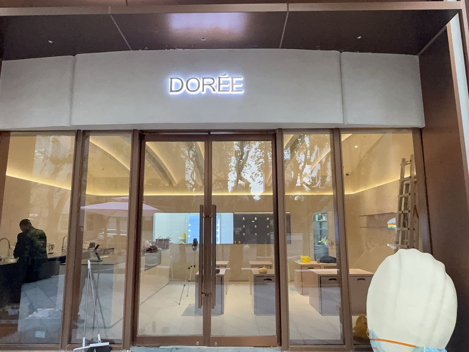DORÉE
