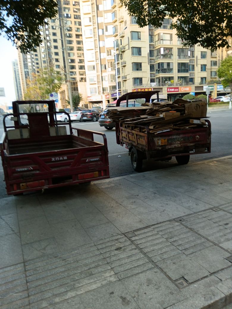 大型废品回收站