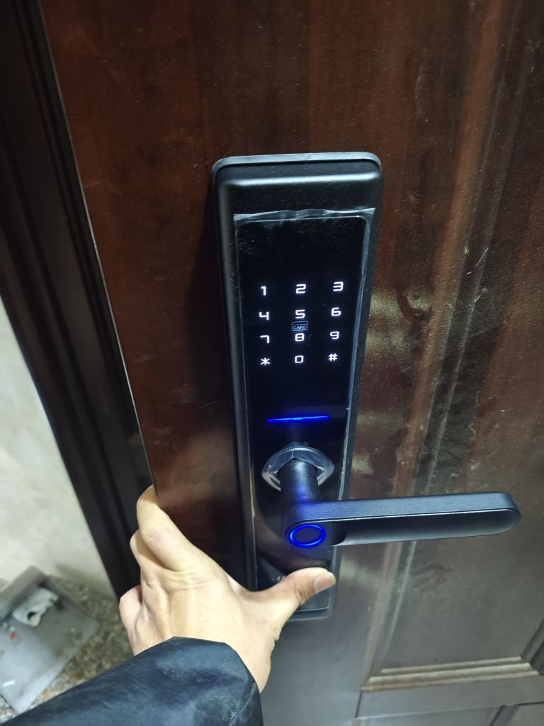 卓凡开锁服务公司