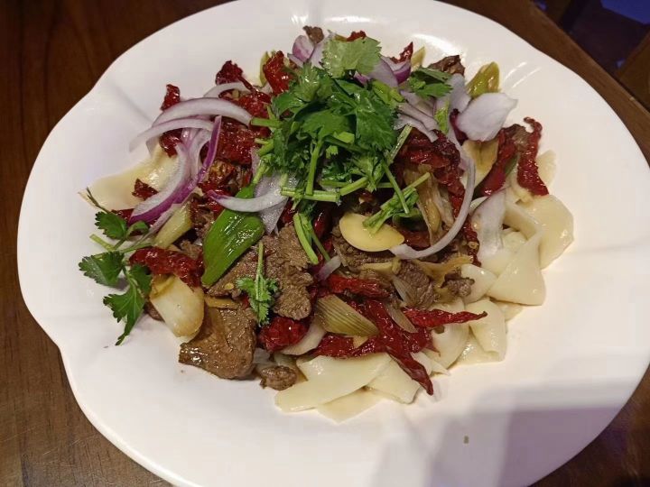 疆遇宴餐饮店