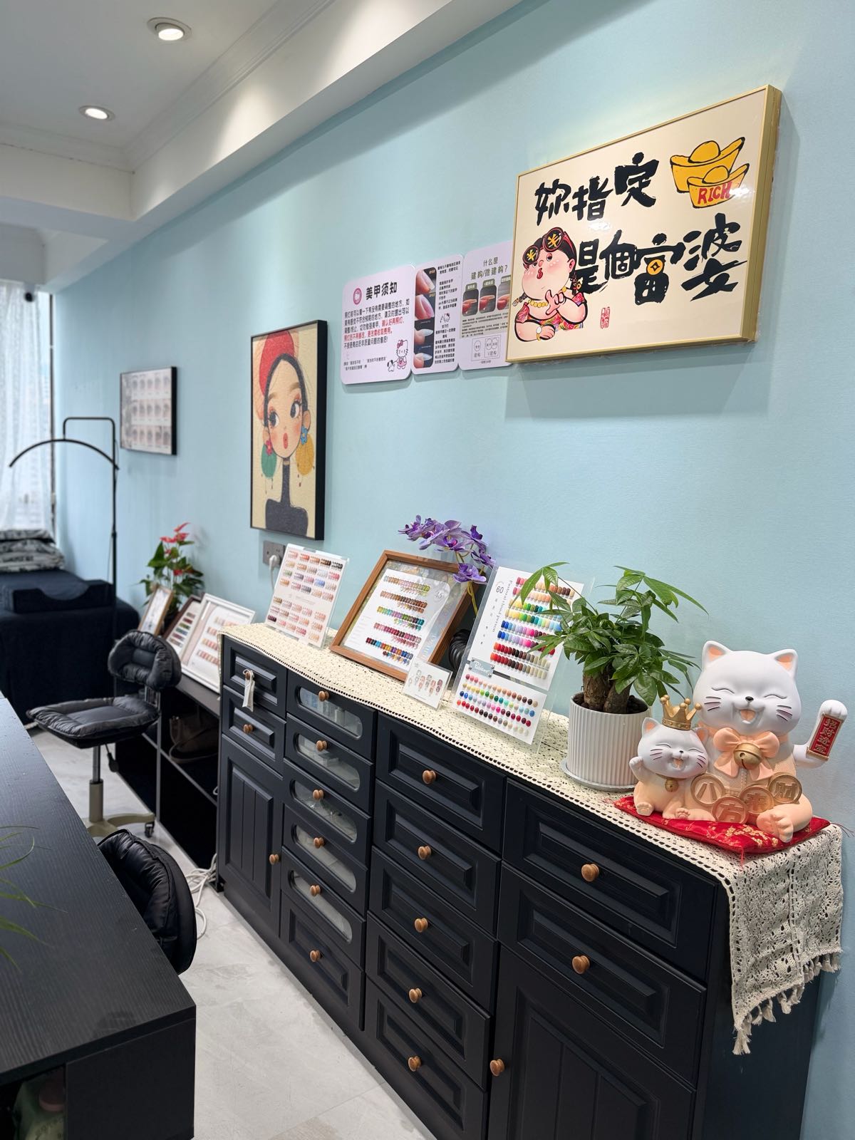 绘画师·手绘美甲(星钻国际店)