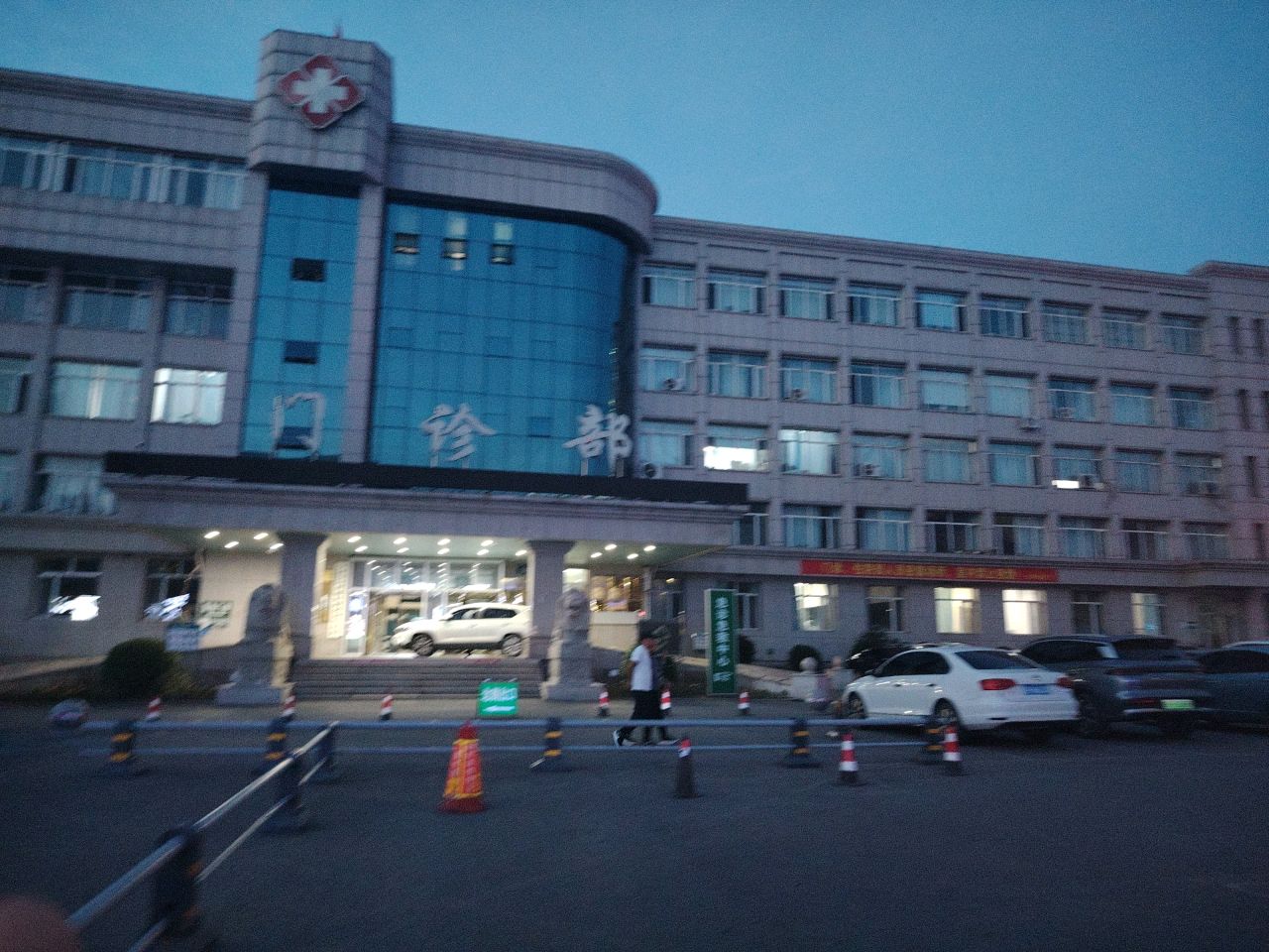 白山市中心医院-门诊部