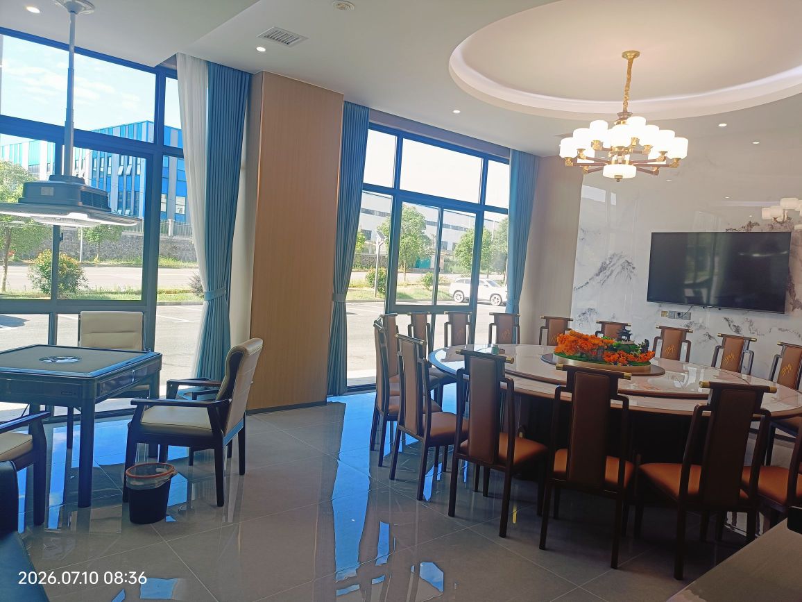 益阳市赫山区衡龙桥建波美食城粤浙城餐饮店