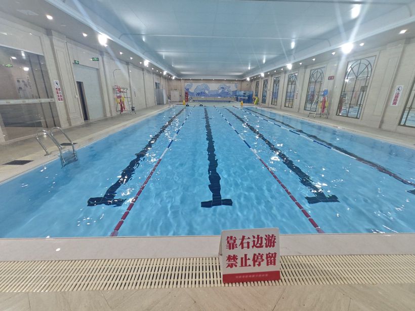 怡蜕变游泳馆(高行店)